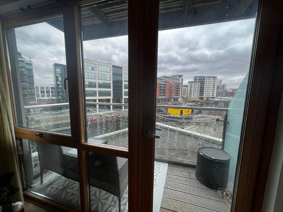 Leeds Clarence Dock 2 Bedroom Apt מראה חיצוני תמונה