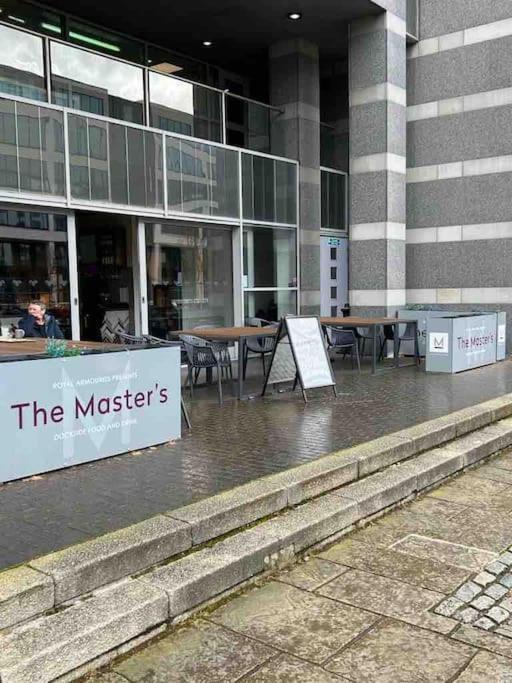 Leeds Clarence Dock 2 Bedroom Apt מראה חיצוני תמונה