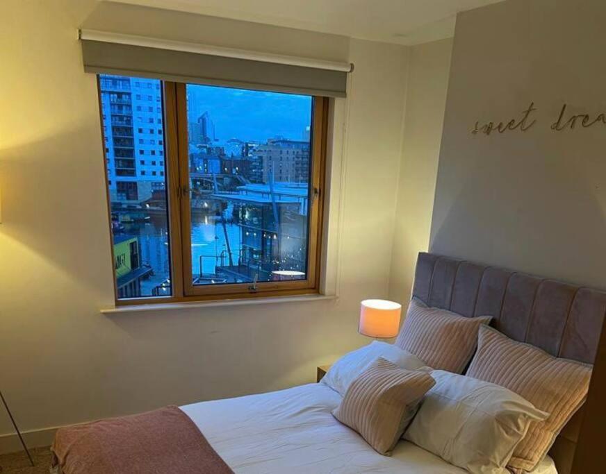 Leeds Clarence Dock 2 Bedroom Apt מראה חיצוני תמונה